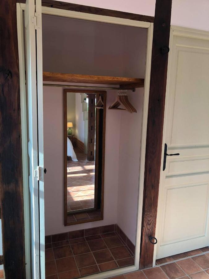 Apartamento L'Ancienne Forge Allemant Exterior foto